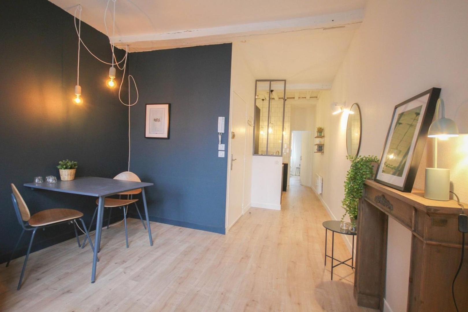 In The Heart Of Old Lille: Rue De La Monnaie Apartment Luaran gambar